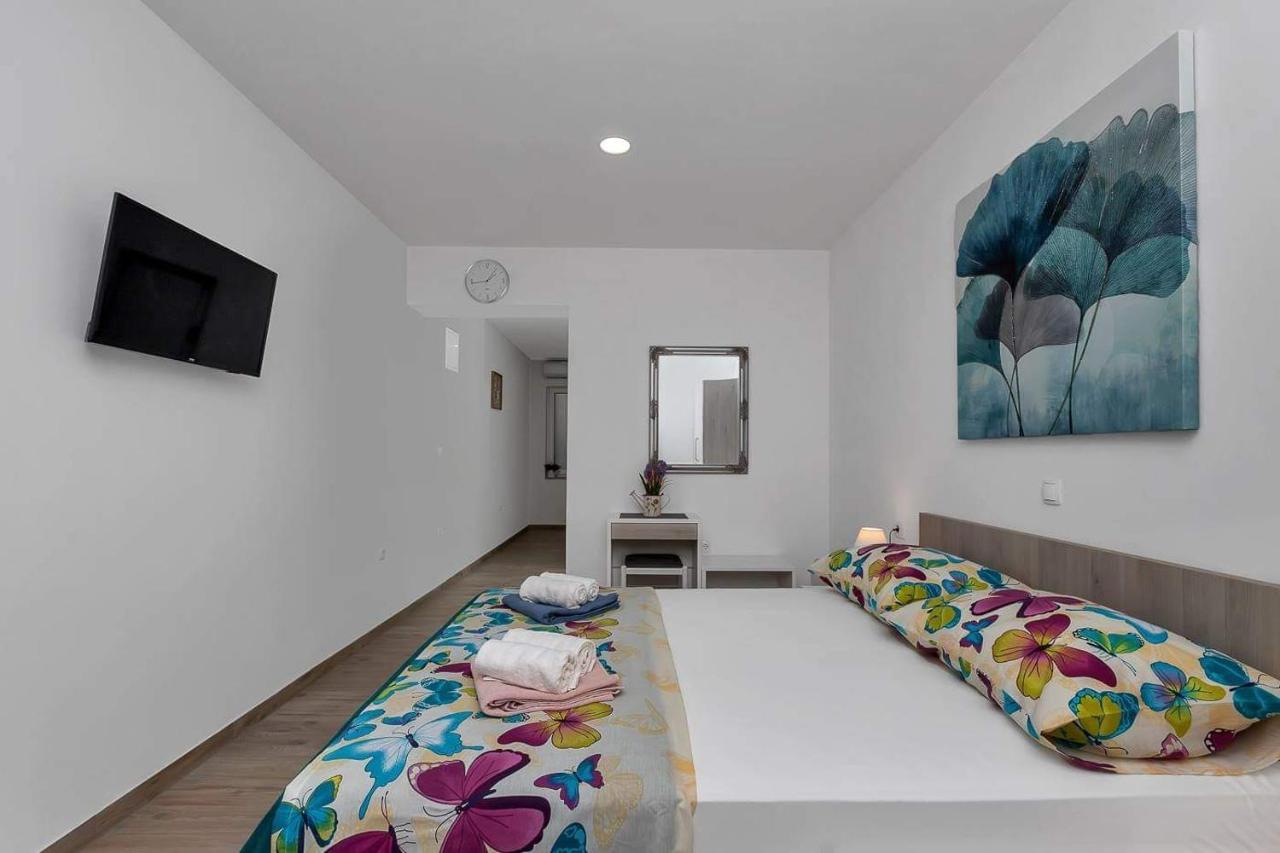 Apartman-Studio Meri Makarska Eksteriør billede
