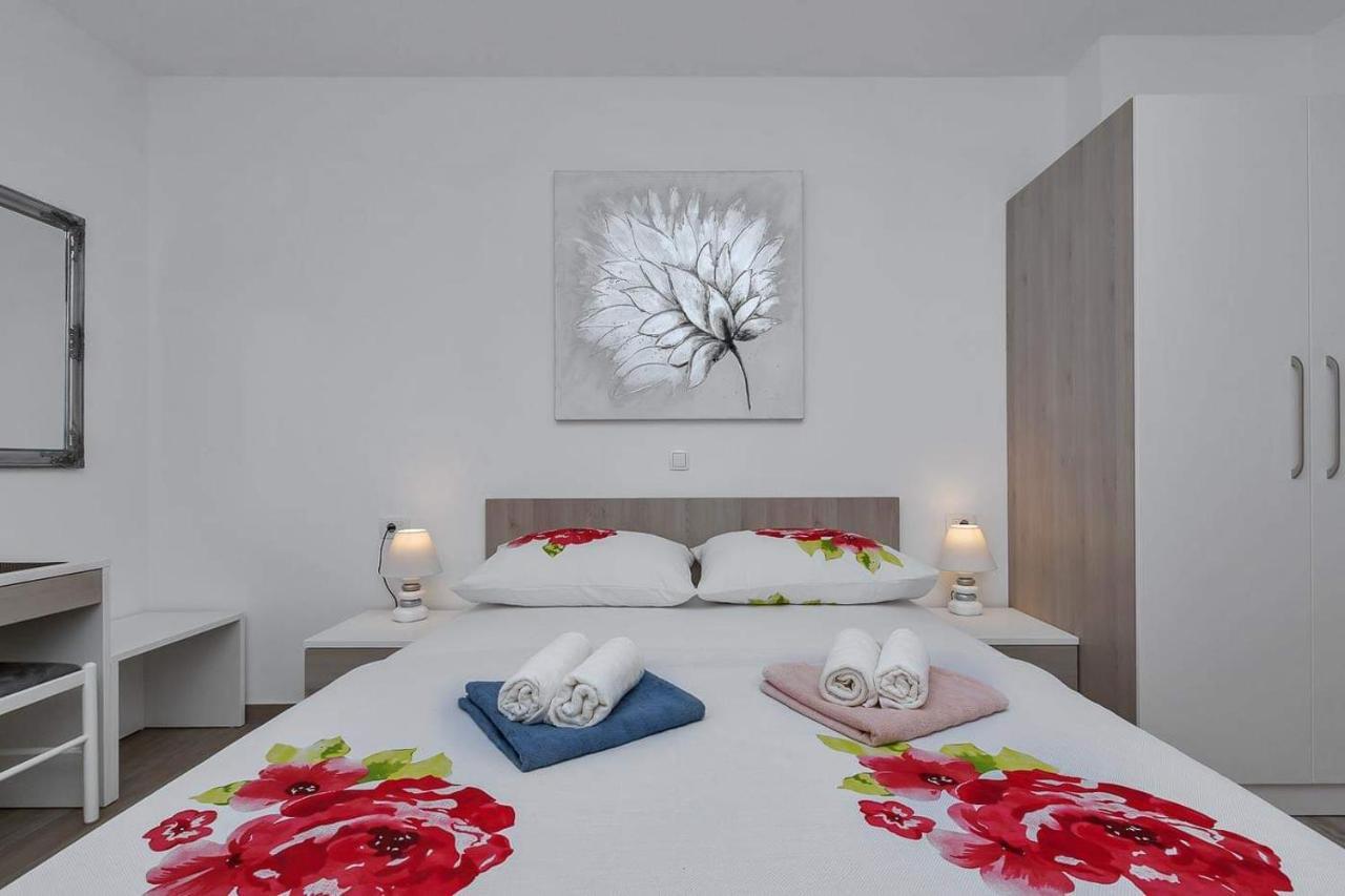 Apartman-Studio Meri Makarska Eksteriør billede